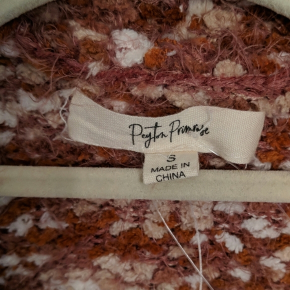 Peyton Promise sweater - Picture 2 of 8